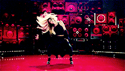 tumblr_n4116bSjjJ1r211q8o2_250.gif