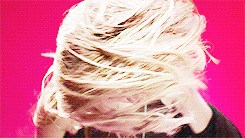 tumblr_n411drS7Ww1tyw6h2o4_250.gif