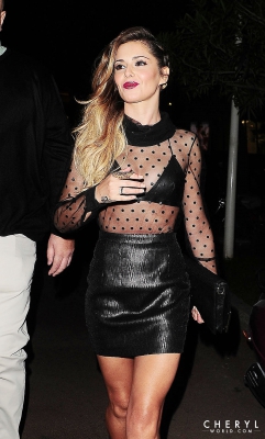 Leaving_A_Night_Club_in_Cannes_18_05_14_28529.jpg