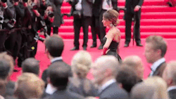 tumblr_n5v9c9PjfS1stjq7oo1_250.gif