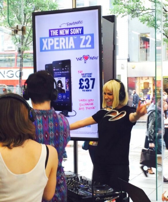 Sarah_Harding_hosts_silent_disco_at_Carphone_Warehouse2C_London_01_05_14_282929.jpg