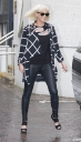 Имя файла=Sarah_Harding_leaving_Lorraine_01_05_14_28929.jpg
Размер файла=754КБ
Размеры=1629x2834
Дата=Май 25, 2014 Sarah_Harding_leaving_Lorraine_01_05_14_28929.jpg
