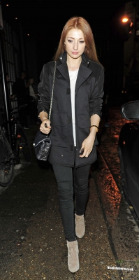 Nicola_Roberts_leaving_Shoreditch_House_14_05_14_281129.jpg