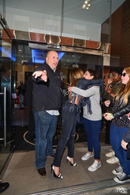 Arriving_at_Kiss_FM_Studios_in_London_30_05_14_2813729.jpg