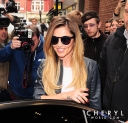 Имя файла=Arriving_at_Kiss_FM_Studios_in_London_30_05_14_284829.jpg
Размер файла=967КБ
Размеры=1576x1520
Дата=Май 30, 2014 Arriving_at_Kiss_FM_Studios_in_London_30_05_14_284829.jpg