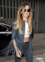 Arriving_at_Kiss_FM_Studios_in_London_30_05_14_289629.jpg