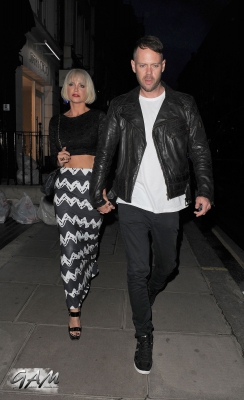 Sarah_Harding_leaving_the_Tonino_Lamborghini_Smartphone_launch_29_05_14_282029.jpg
