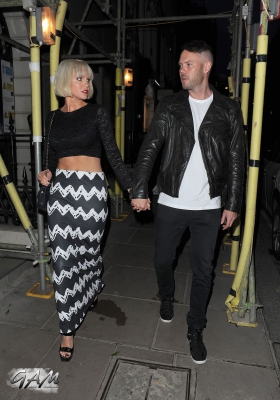 Sarah_Harding_leaving_the_Tonino_Lamborghini_Smartphone_launch_29_05_14_282129.jpg