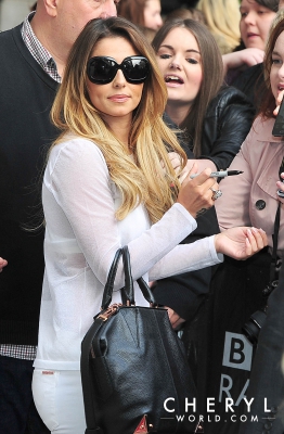 Arriving_at_Radio_1_s_Studios_02_06_14_2811529.jpg
