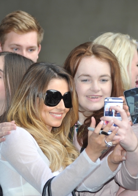 Arriving_at_Radio_1_s_Studios_02_06_14_2841329.jpg
