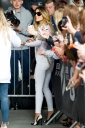 Имя файла=Arriving_at_Radio_1_s_Studios_02_06_14_2831229.jpg
Размер файла=817КБ
Размеры=1586x2384
Дата=Июнь 07, 2014 Arriving_at_Radio_1_s_Studios_02_06_14_2831229.jpg
