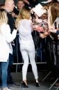 Имя файла=Arriving_at_Radio_1_s_Studios_02_06_14_2835229.jpg
Размер файла=1401КБ
Размеры=1776x2670
Дата=Июнь 07, 2014 Arriving_at_Radio_1_s_Studios_02_06_14_2835229.jpg