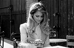 tumblr_n7d0l2DgmC1r69ygno9_r2_250.gif