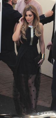 Leaving_the_Wembley_Arena_in_London_07_06_14_281129.jpg