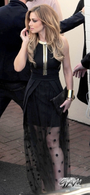 Leaving_the_Wembley_Arena_in_London_07_06_14_282129.jpg