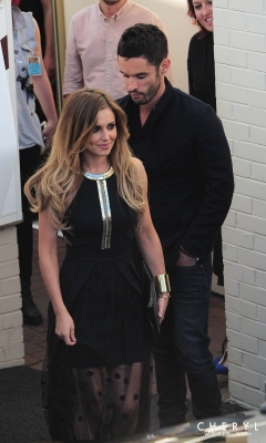 Leaving_the_Wembley_Arena_in_London_07_06_14_28229.jpg