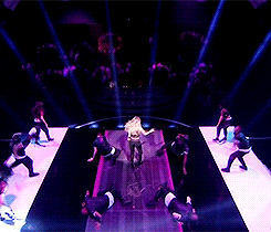 tumblr_n6tknqlyXq1s51f5to4_250.gif