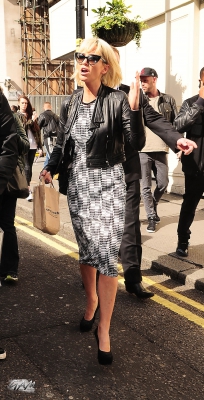 Sarah_Harding_arriving_leaving_the_premiere_of_Super_Juice_Me_26_04_14_28129.jpg