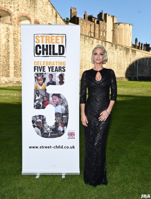 Sarah_Harding_attends_the_Street_Child_summer_time_ball_07_06_14_28129.jpg