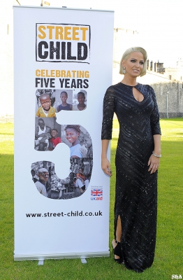 Sarah_Harding_attends_the_Street_Child_summer_time_ball_07_06_14_281829.jpg
