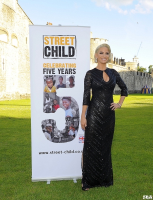 Sarah_Harding_attends_the_Street_Child_summer_time_ball_07_06_14_283329.jpg