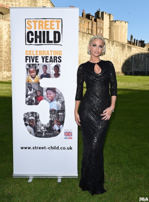 Sarah_Harding_attends_the_Street_Child_summer_time_ball_07_06_14_28429.jpg