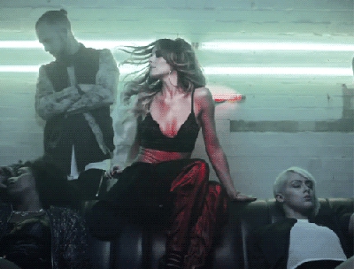 tumblr_n6wx2jEnTi1s609pno1_500.gif