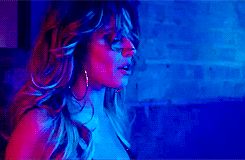 tumblr_n6wu6yPaSV1tcpjdeo3_250.gif