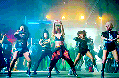 tumblr_n6wu6yPaSV1tcpjdeo6_250.gif