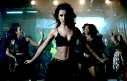 tumblr_n6wvs0074Y1s5v9jzo3_250.gif