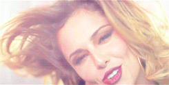 tumblr_n6ww66s3L81r211q8o4_250.gif