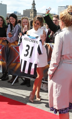 Cheryl_arriving_at_the_auditions_in_Newcastle_26_06_14_2816129.jpg