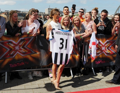 Cheryl_arriving_at_the_auditions_in_Newcastle_26_06_14_2817229.jpg