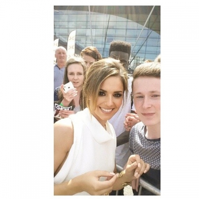 Cheryl_arriving_at_the_auditions_in_Newcastle_26_06_14_289629.jpg