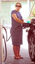 Kimberley_Walsh_at_a_petrol_station_26_06_14_28629.jpg