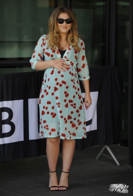 Kimberley_Walsh_arriving_at_BBC_Breakfast_studios2C_Manchester_30_06_14_281729.jpg