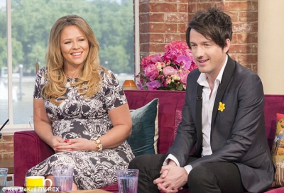 Kimberley_Walsh_on_This_Morning_03_07_14_28329.jpg