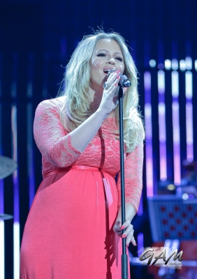 Kimberley_and_Alistair_perform_at_Tour_de_France_opening_ceremony_03_07_14_28829.jpg