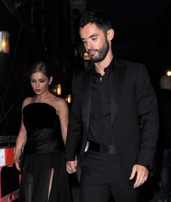 Cheryl2C_Kimberley_and_Nicola_arriving_at_Cheryl_s_wedding_party_21_07_14_2824329.jpg