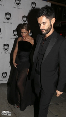 Cheryl2C_Kimberley_and_Nicola_arriving_at_Cheryl_s_wedding_party_21_07_14_284629.jpg