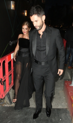Cheryl2C_Kimberley_and_Nicola_leaving_Cheryl_s_wedding_party_21_07_14_2810329.jpg