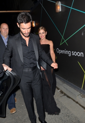 Cheryl2C_Kimberley_and_Nicola_leaving_Cheryl_s_wedding_party_21_07_14_284829.jpg