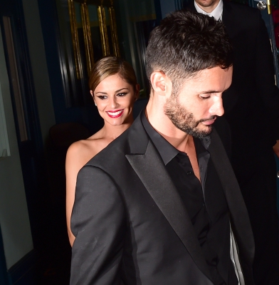 Cheryl2C_Kimberley_and_Nicola_leaving_Cheryl_s_wedding_party_21_07_14_285529.jpg