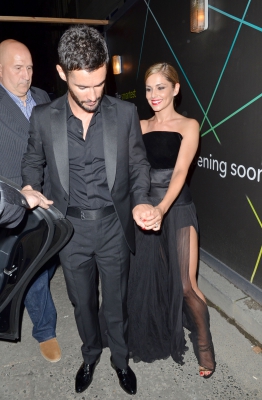 Cheryl2C_Kimberley_and_Nicola_leaving_Cheryl_s_wedding_party_21_07_14_287829.jpg