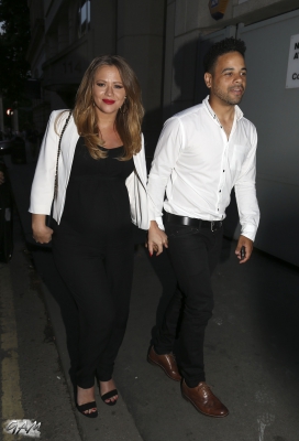 Cheryl2C_Kimberley_and_Nicola_arriving_at_Cheryl_s_wedding_party_21_07_14_2813229.jpg