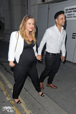 Cheryl2C_Kimberley_and_Nicola_arriving_at_Cheryl_s_wedding_party_21_07_14_2814529.jpg