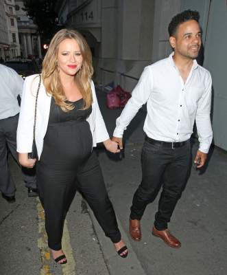 Cheryl2C_Kimberley_and_Nicola_arriving_at_Cheryl_s_wedding_party_21_07_14_2818329.jpg