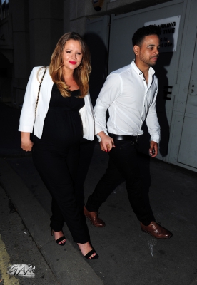 Cheryl2C_Kimberley_and_Nicola_arriving_at_Cheryl_s_wedding_party_21_07_14_289629.jpg