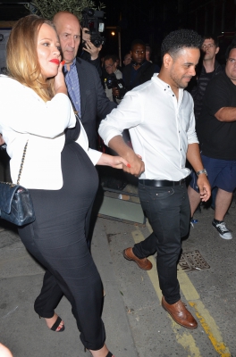 Cheryl2C_Kimberley_and_Nicola_leaving_Cheryl_s_wedding_party_21_07_14_2811829.jpg