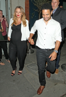 Cheryl2C_Kimberley_and_Nicola_leaving_Cheryl_s_wedding_party_21_07_14_2817029.jpg